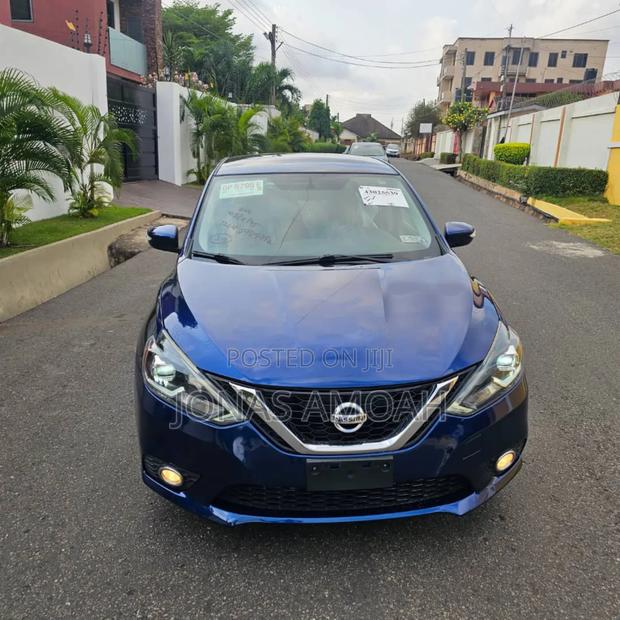 Nissan Sentra SR 2018 Blue