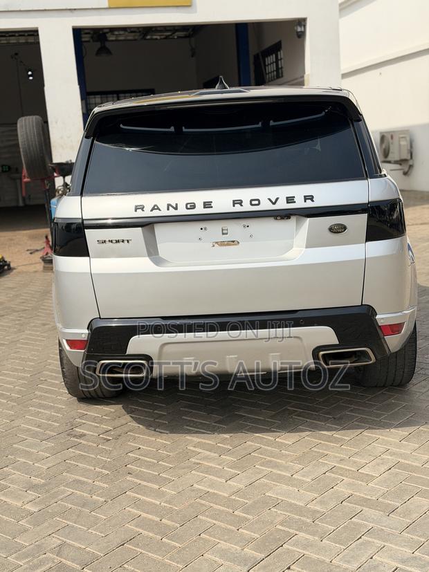 Land Rover Range Rover Sport 2019 Silver photo 2