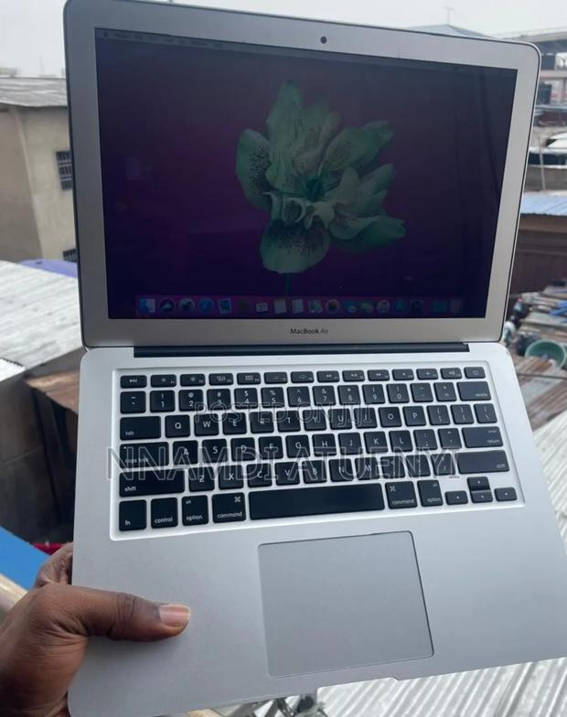Laptop Apple MacBook Air 8GB Intel Core I5 SSD 256GB photo 3