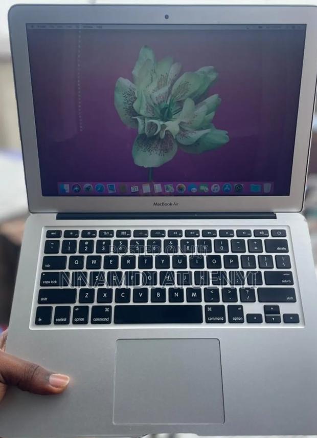 Laptop Apple MacBook Air 8GB Intel Core I5 SSD 256GB photo 4