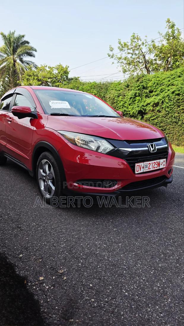 Honda HR-V 2017 Red photo 2