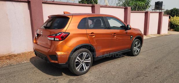 Mitsubishi Outlander Sport SE 2021 Pearl photo 4