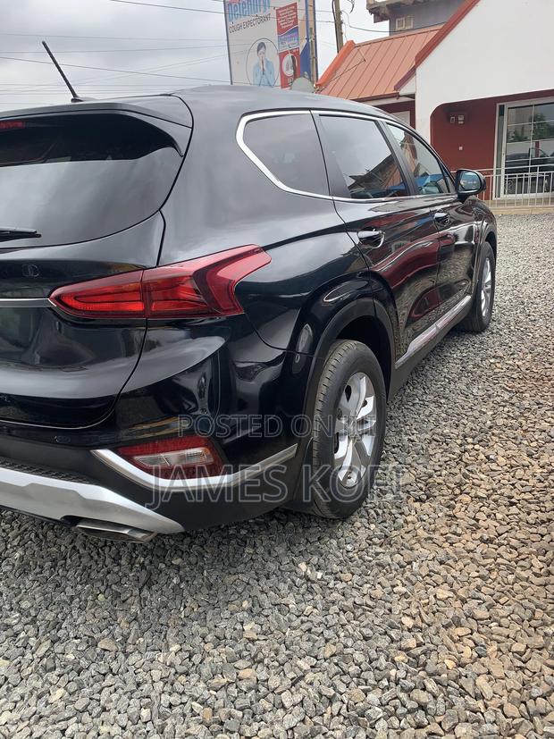 Hyundai Santa Fe Limited 2.0T FWD 2020 Black photo 2