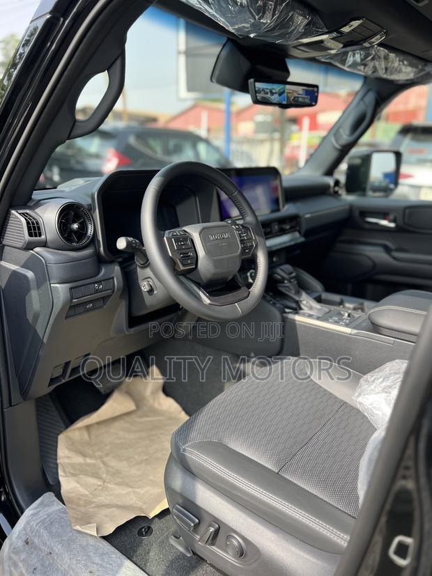 New Toyota Land Cruiser Prado 2.8 2025 Black photo 7