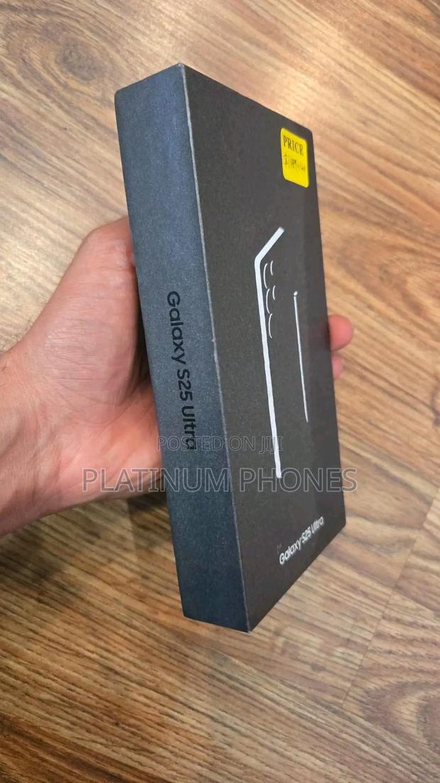 New Samsung Galaxy S25 Ultra 1 TB Black