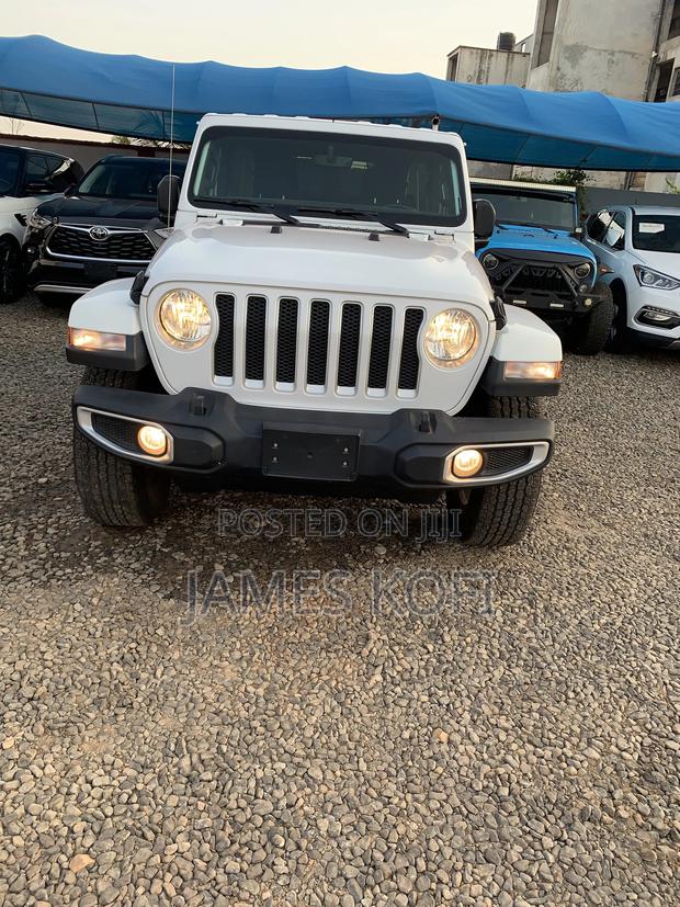 Jeep Wrangler Sport 2021 White