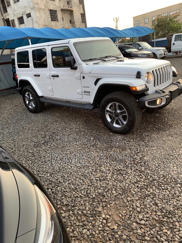 Jeep Wrangler Sport 2021 White photo 4