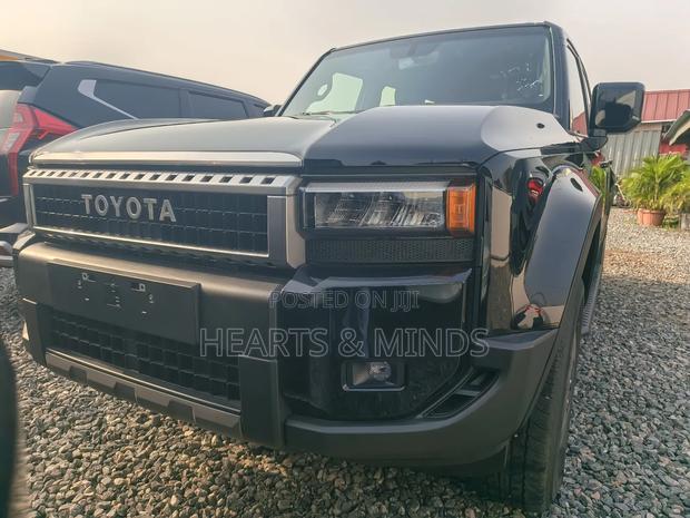 New Toyota Land Cruiser Prado 2024 Black photo 4