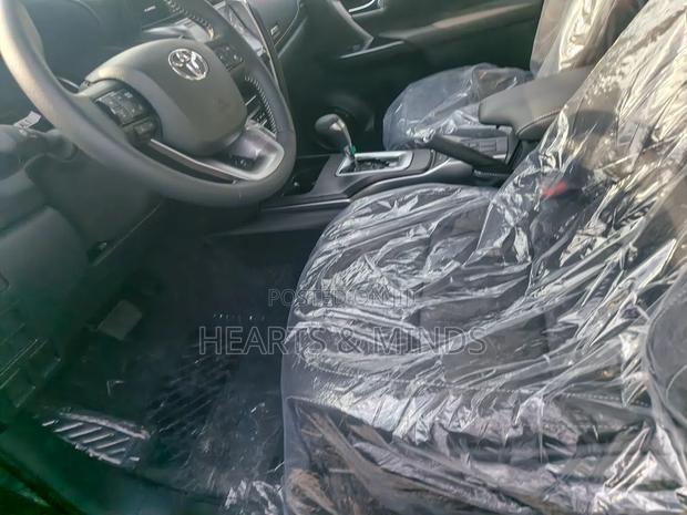 New Toyota Fortuner 2024 Black photo 6