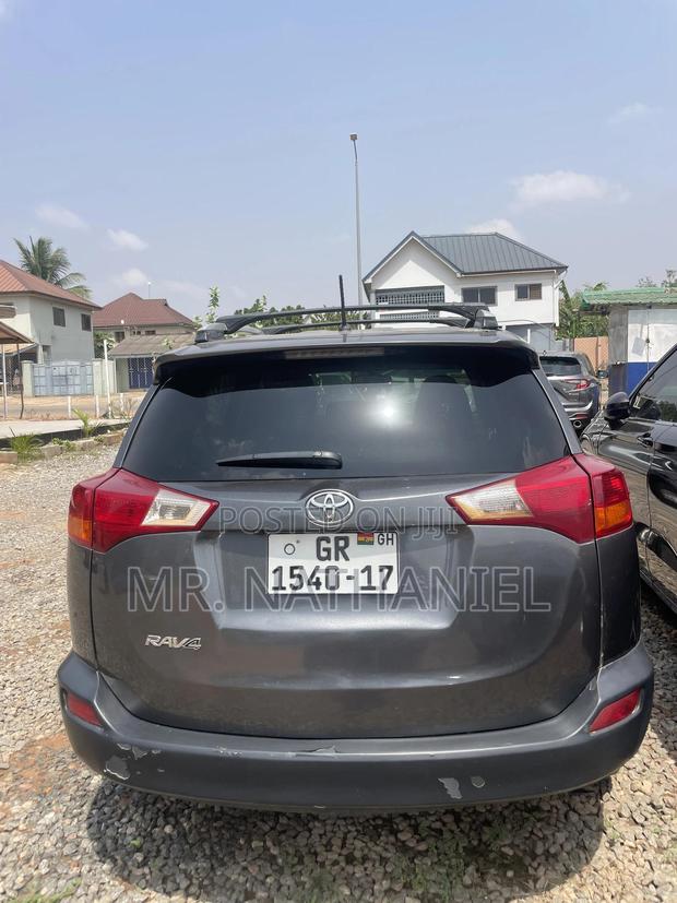 Toyota RAV4 2013 Gray photo 2
