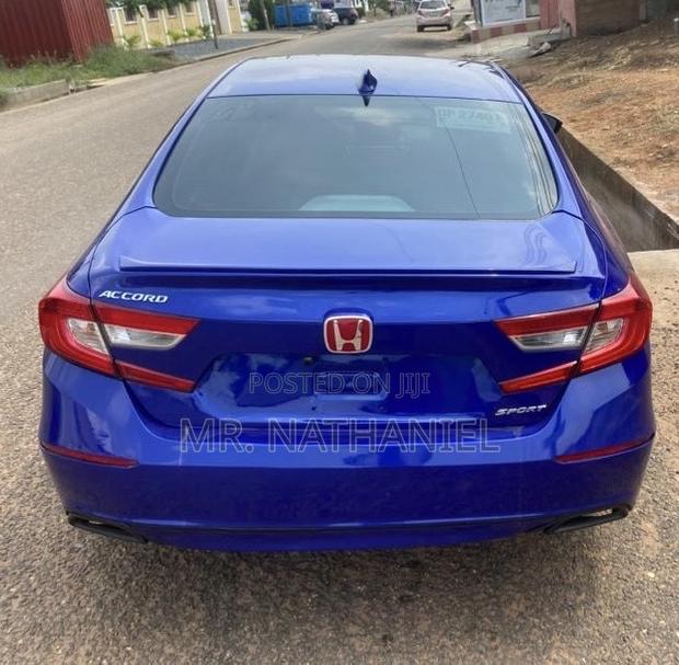 Honda Accord 2020 Blue photo 2