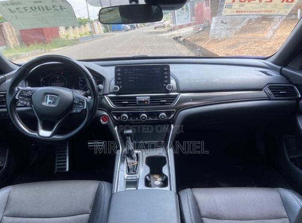 Honda Accord 2020 Blue photo 4