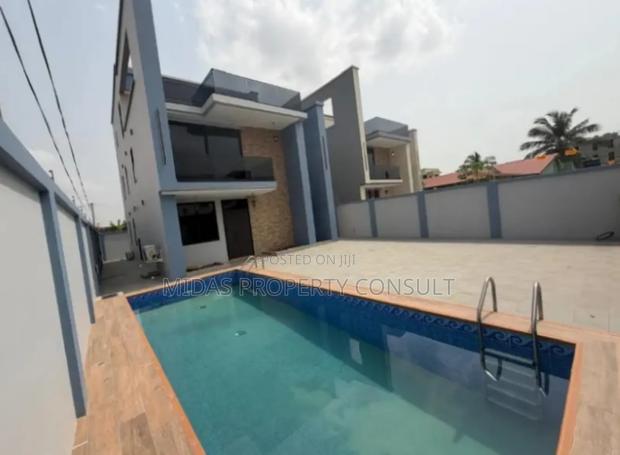 5bdrm House in Tseaddo, Tema Metropolitan for sale