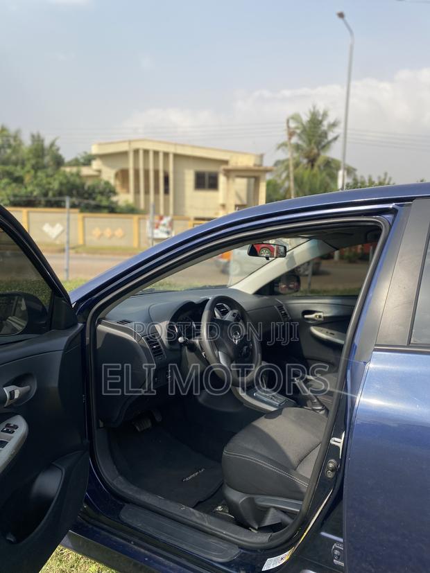 Toyota Corolla LE 4dr Sedan (1.8L 4cyl 4A) 2013 photo 11