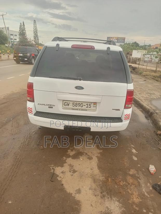 Ford Explorer Limited 4.0 4x4 2005 White