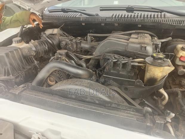 Ford Explorer Limited 4.0 4x4 2005 White