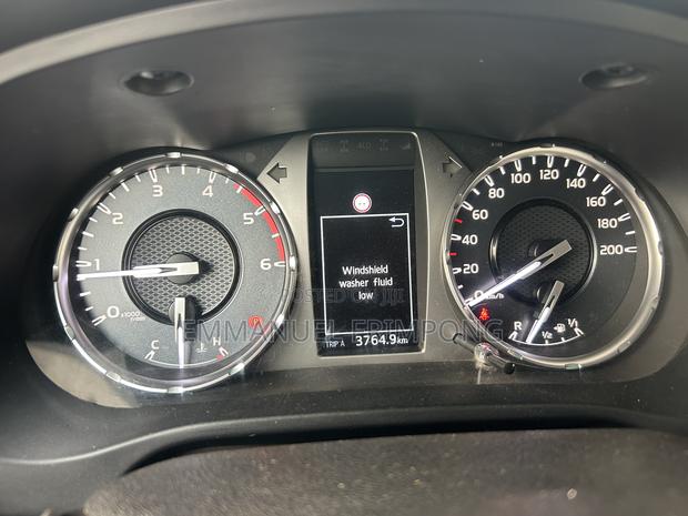 Toyota Hilux Revo Double Cab Deisel 2.4 AWD 2022 White