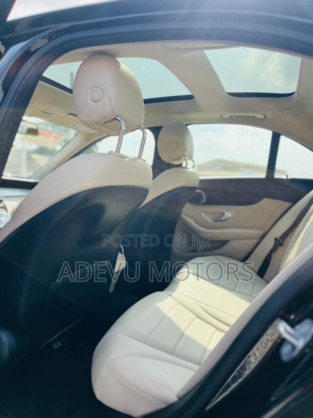 Mercedes-Benz C300 Base C300 AWD 4MATIC Sedan 2018 Black photo 7