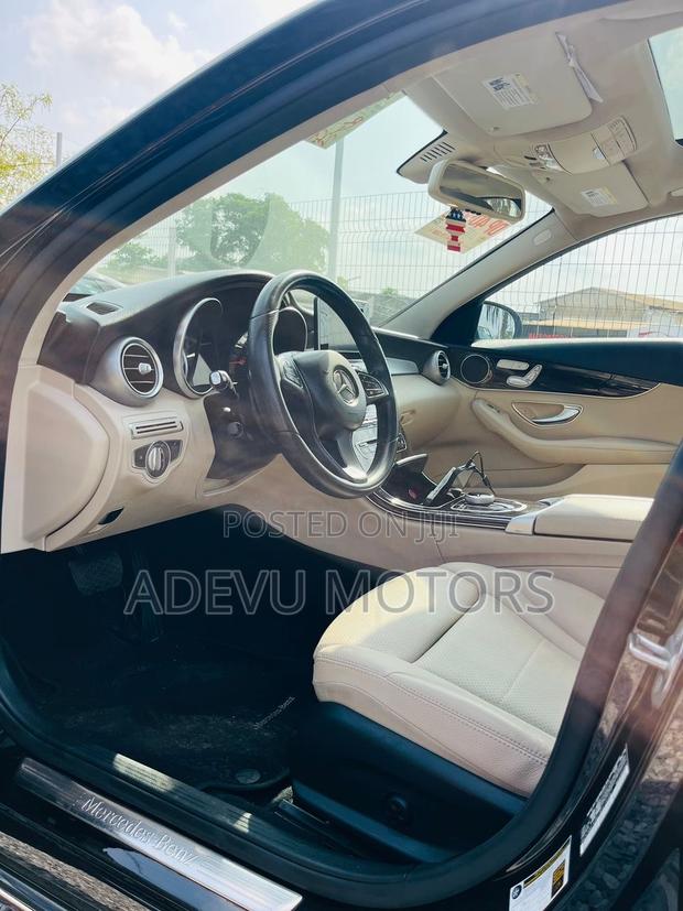 Mercedes-Benz C300 Base C300 AWD 4MATIC Sedan 2018 Black photo 5