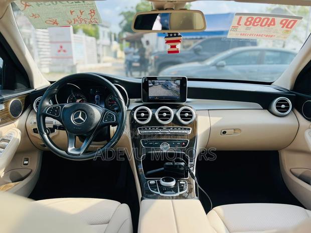 Mercedes-Benz C300 Base C300 AWD 4MATIC Sedan 2018 Black photo 8
