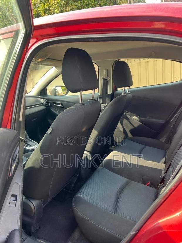 Toyota Yaris iA 1.5 FWD 2017 Red