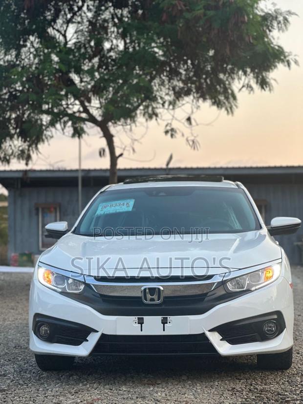 Honda Civic EX Sedan 2018 White