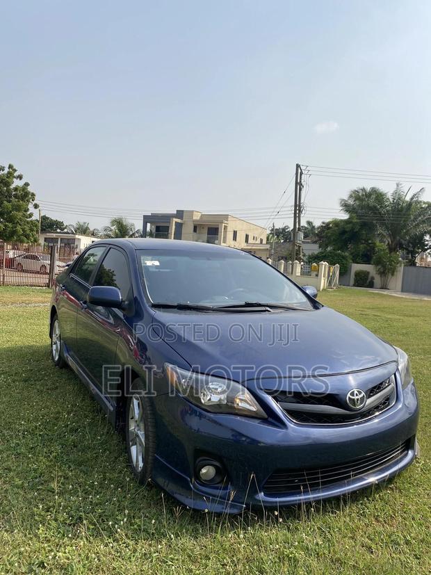 Toyota Corolla LE 4dr Sedan (1.8L 4cyl 4A) 2013 photo 13
