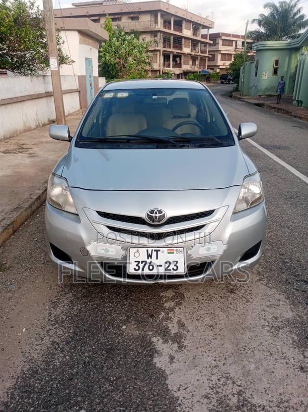 Toyota Belta 2012 Gray