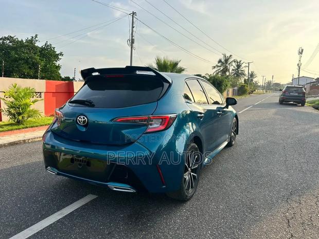 Toyota Corolla 2020 Blue photo 4