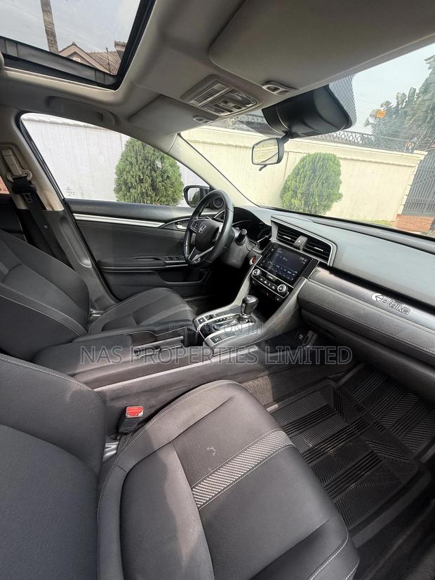 Honda Civic EX-T Sedan 2018 Black photo 8
