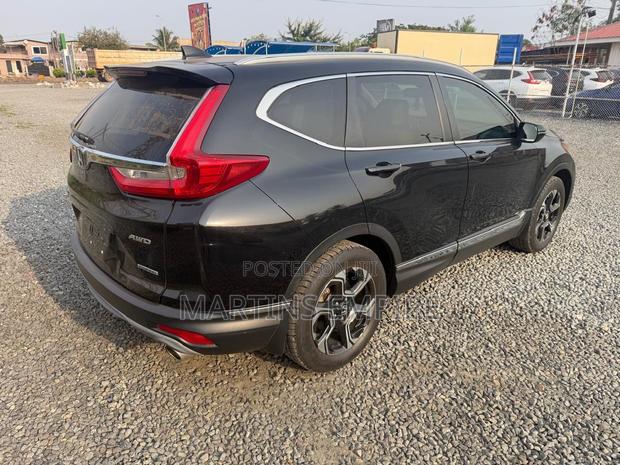 Honda CR-V Touring AWD 2018 Gray