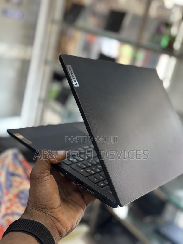 Laptop Lenovo V15 G4 8GB Intel Core i5 SSD 512GB photo 5