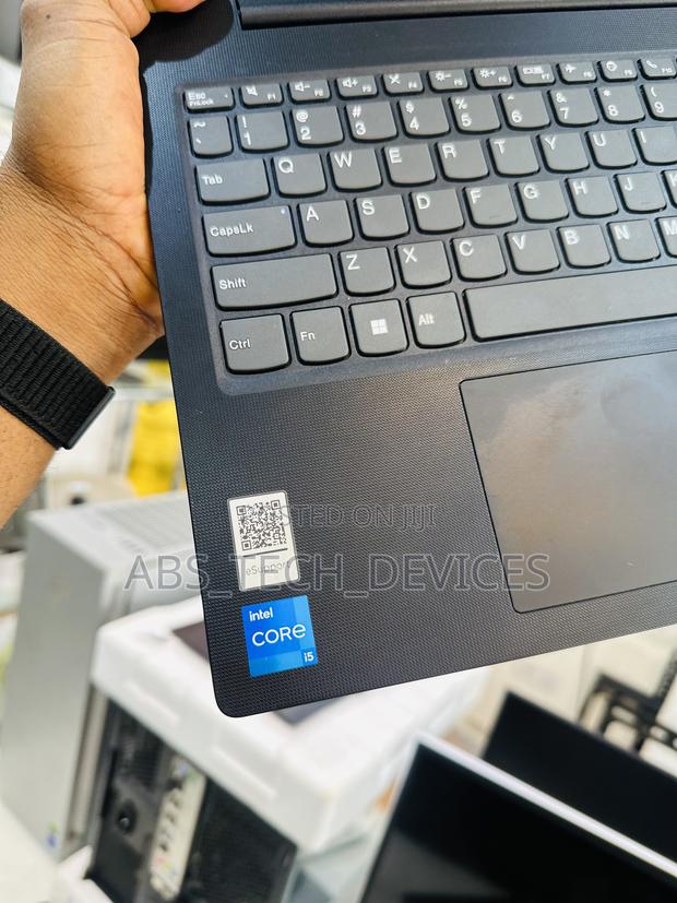 Laptop Lenovo V15 G4 8GB Intel Core i5 SSD 512GB photo 2