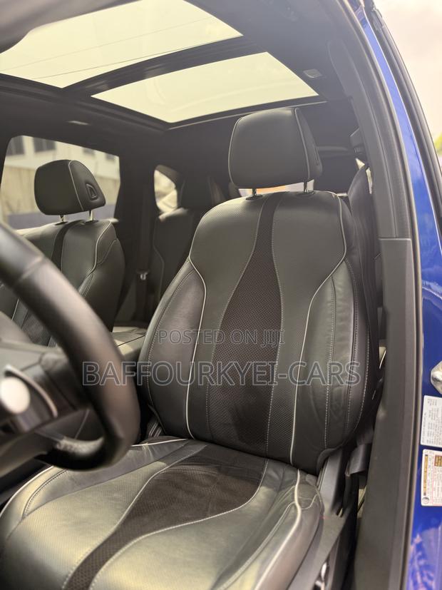 Acura RDX 2021 Blue photo 3