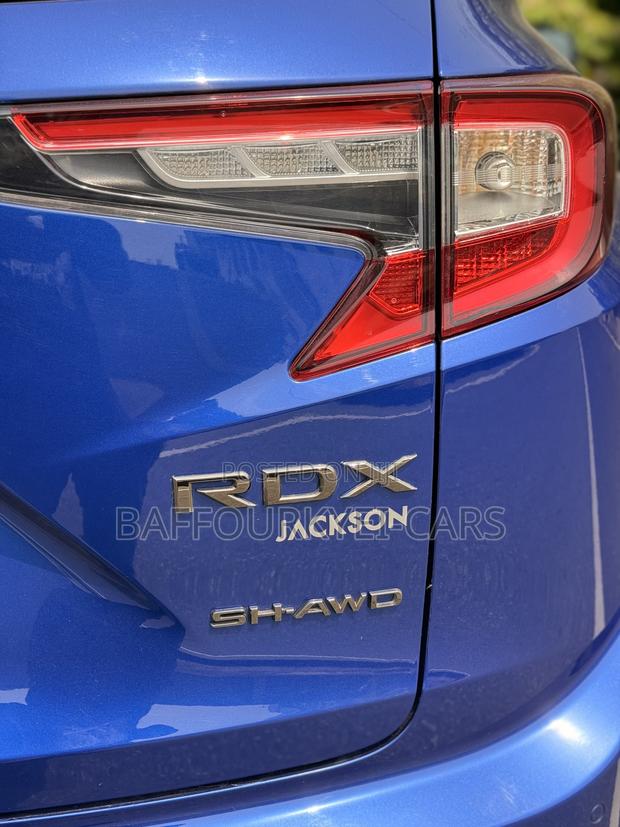 Acura RDX 2021 Blue photo 10