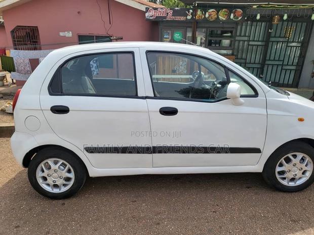 Chevrolet Matiz 2008 White photo 3