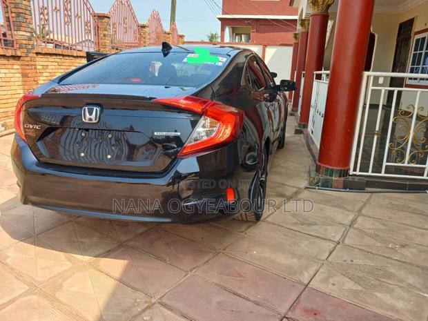 Honda Civic Touring 4dr Sedan (1.5L 4cyl) 2017 Black