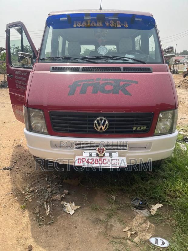 Volkswagen LT 2004 Red