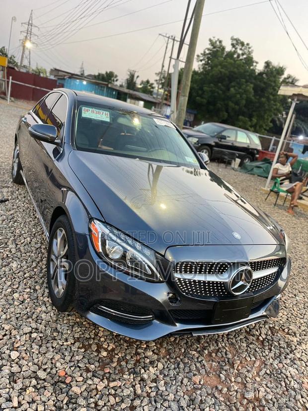 Mercedes-Benz C300 2016 Gray photo 7