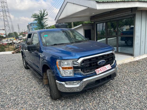 Ford F-150 2022 Blue photo 2