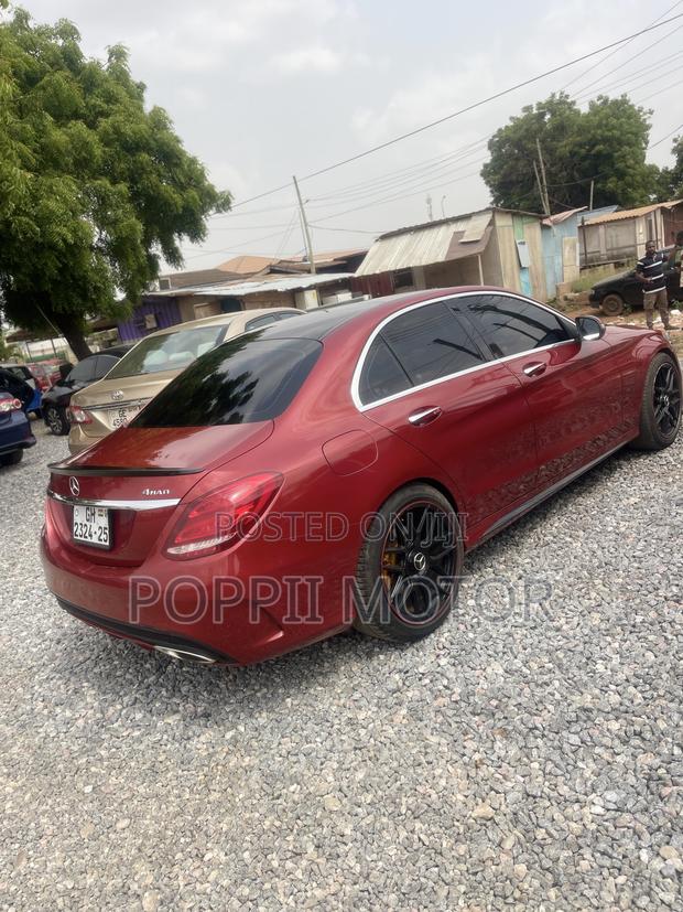 Mercedes-Benz C300 2016 Red photo 7