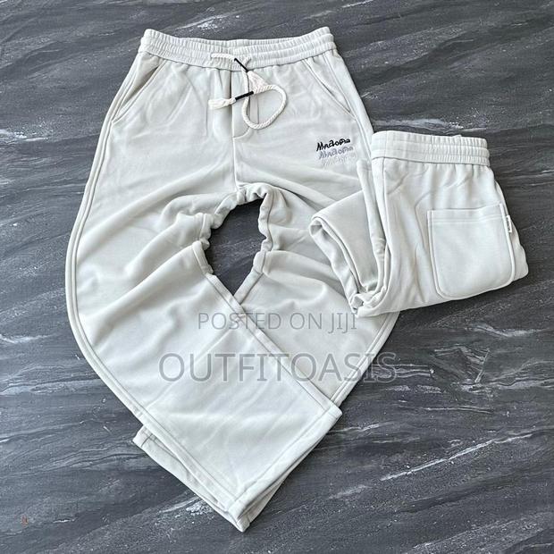 Nice Plain Heavy Joggers