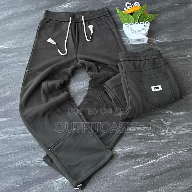 Nice Plain Heavy Joggers