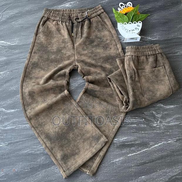 Nice Plain Heavy Joggers