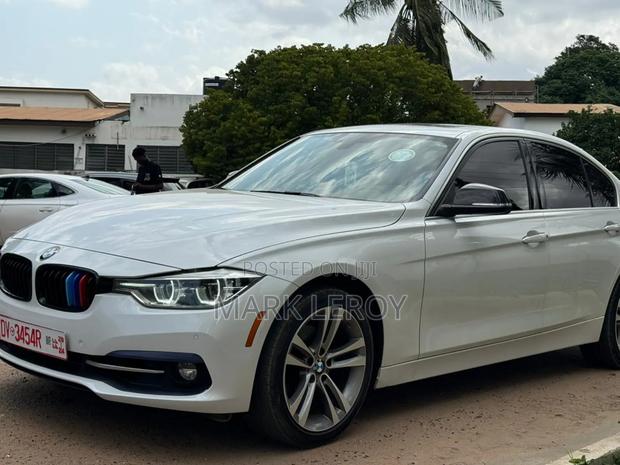 BMW 330i 2017 White