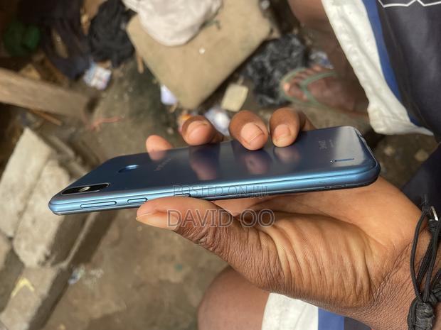Infinix Smart 4 16 GB Blue photo 3