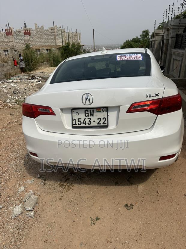 Acura ILX Base FWD (2.0L 4cyl 5A) 2014 White photo 2