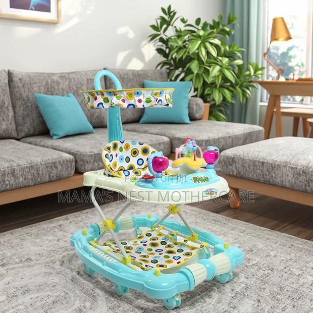 Baby 2in1 Walker and Rocker · Photo 3