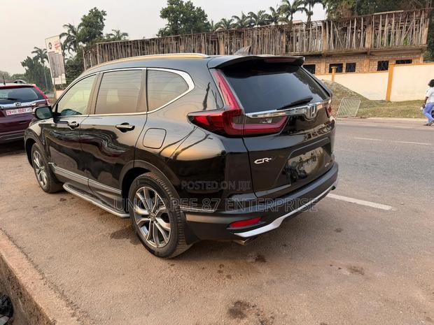 Honda CR-V Touring FWD 2020 Black photo 4