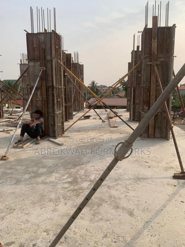 Pillars /Columns/Formworks/ photo 2